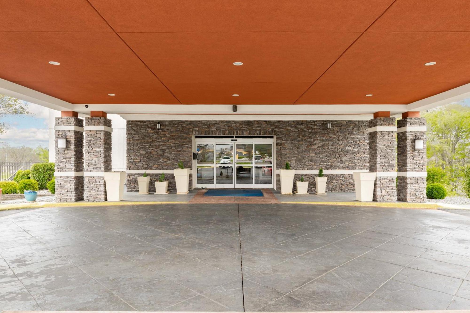 Holiday Inn Express & Suites Chattanooga-Hixson, An Ihg Hotel Exterior photo