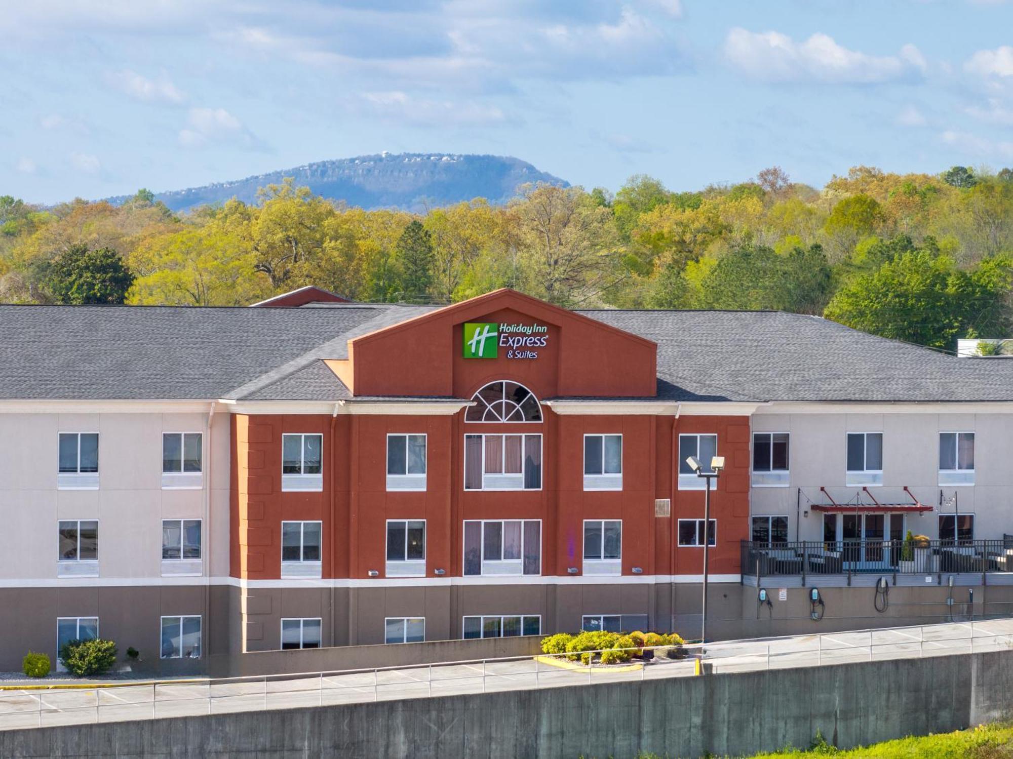 Holiday Inn Express & Suites Chattanooga-Hixson By Ihg Exterior photo
