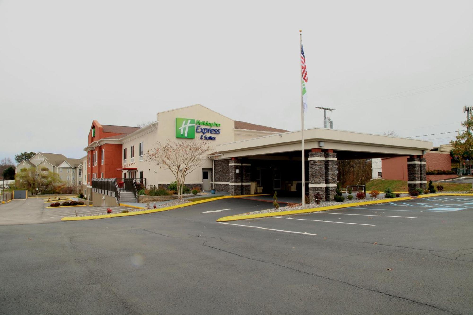 Holiday Inn Express & Suites Chattanooga-Hixson By Ihg Exterior photo